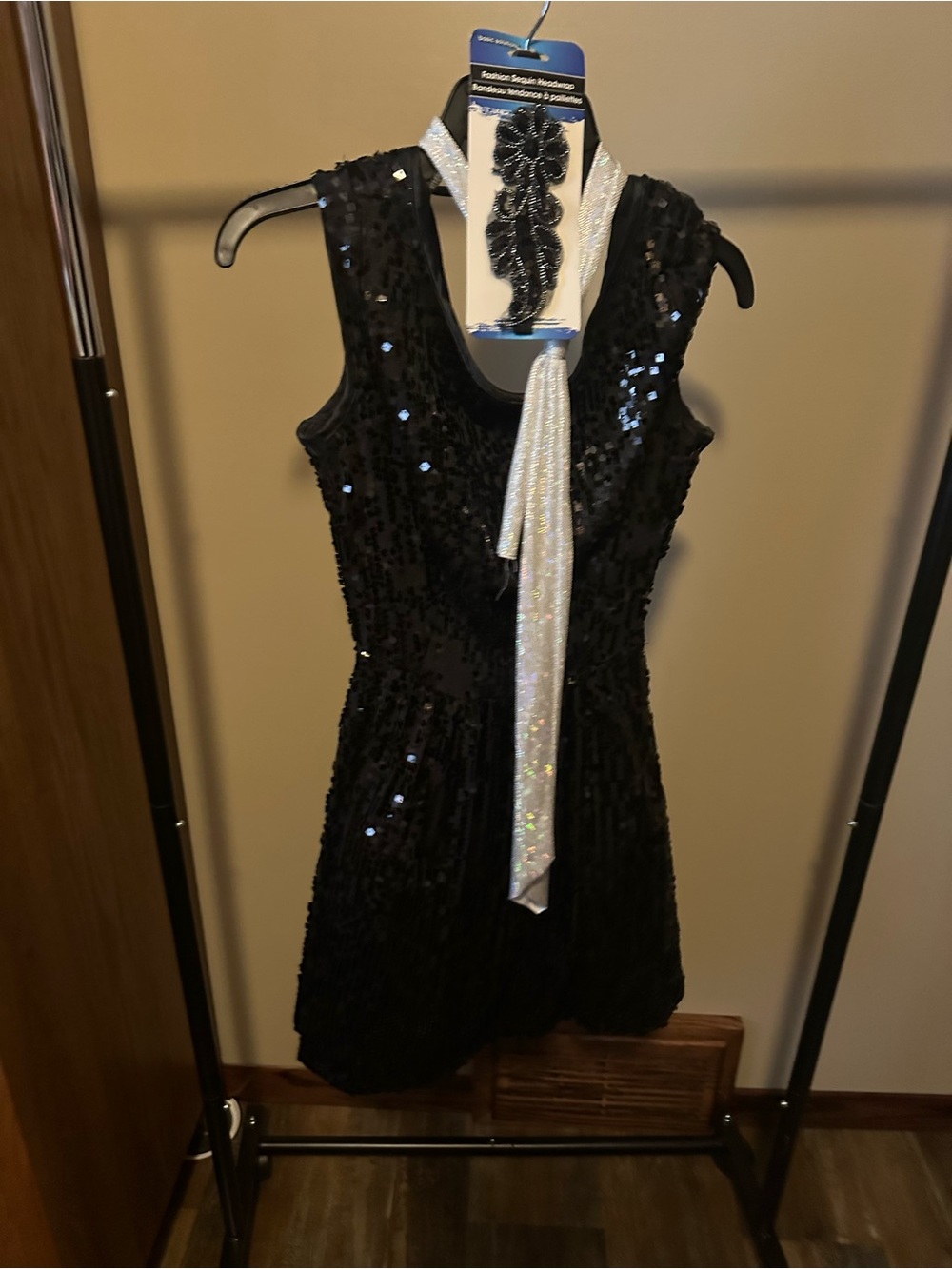 Black Sequin Sleeveless Party Dress